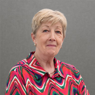 Elena O.