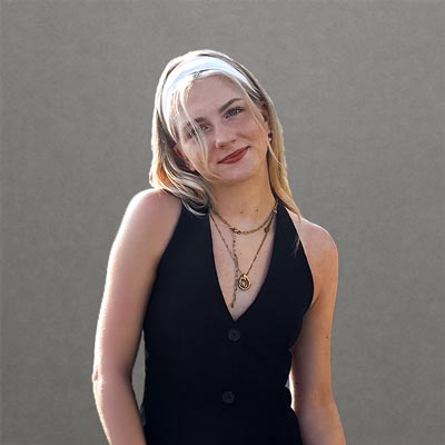Mia-Sophie G.